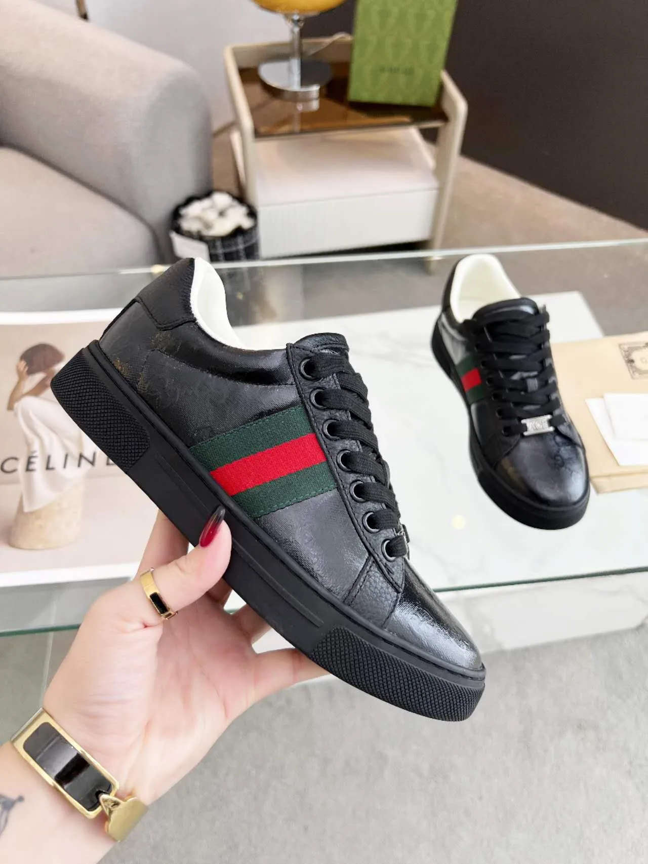 Gucci Sneakers
