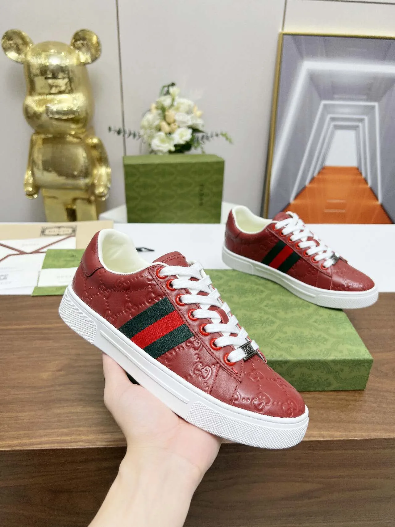 Gucci Sneakers