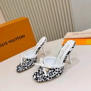 Louis Vuitton Skirt