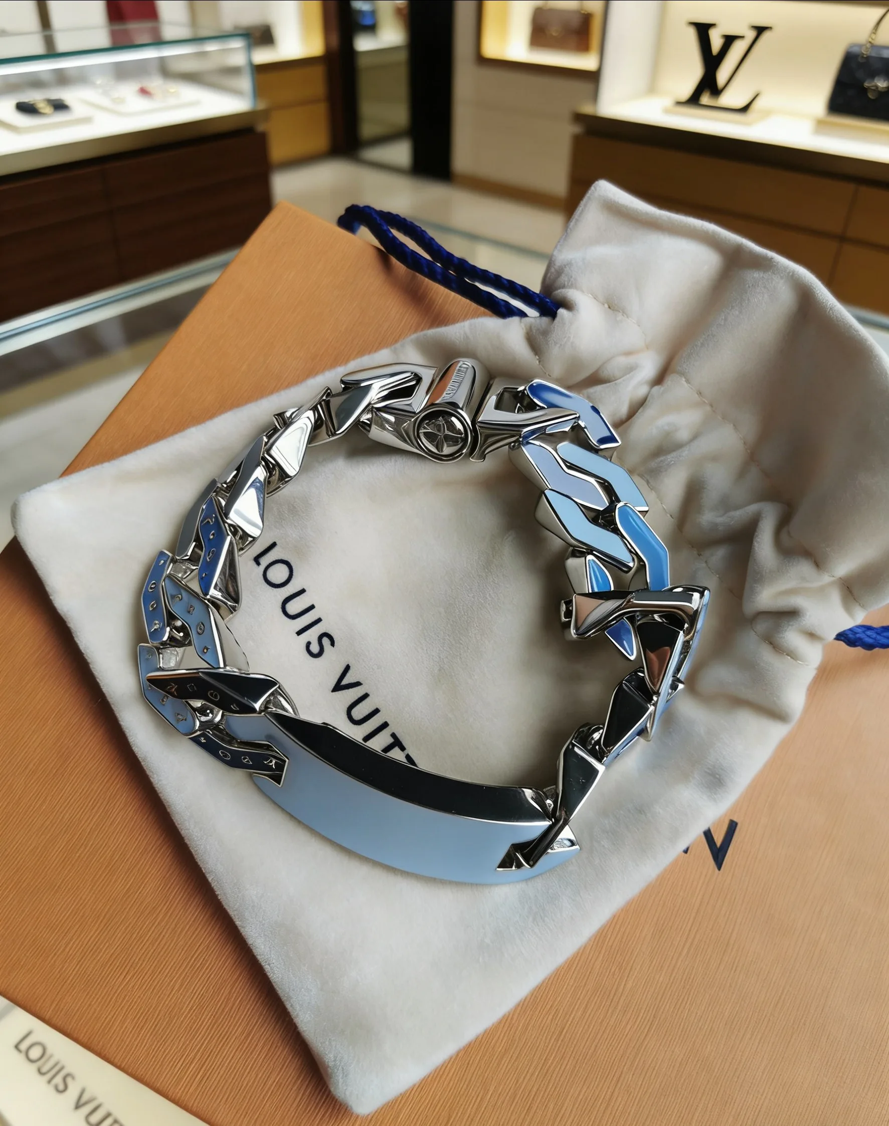 Louis Vuitton Bracelet