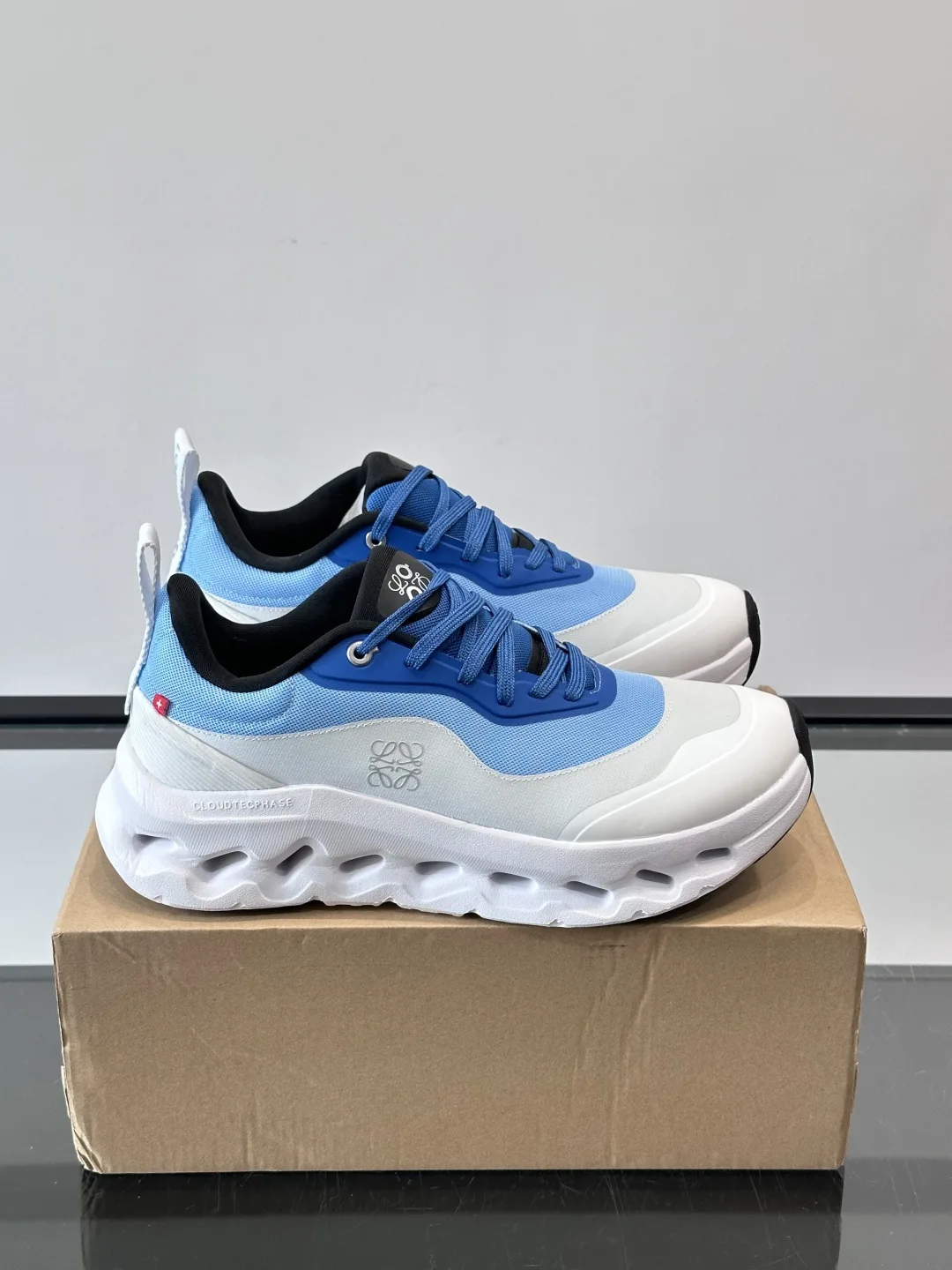 Loewe Sneakers