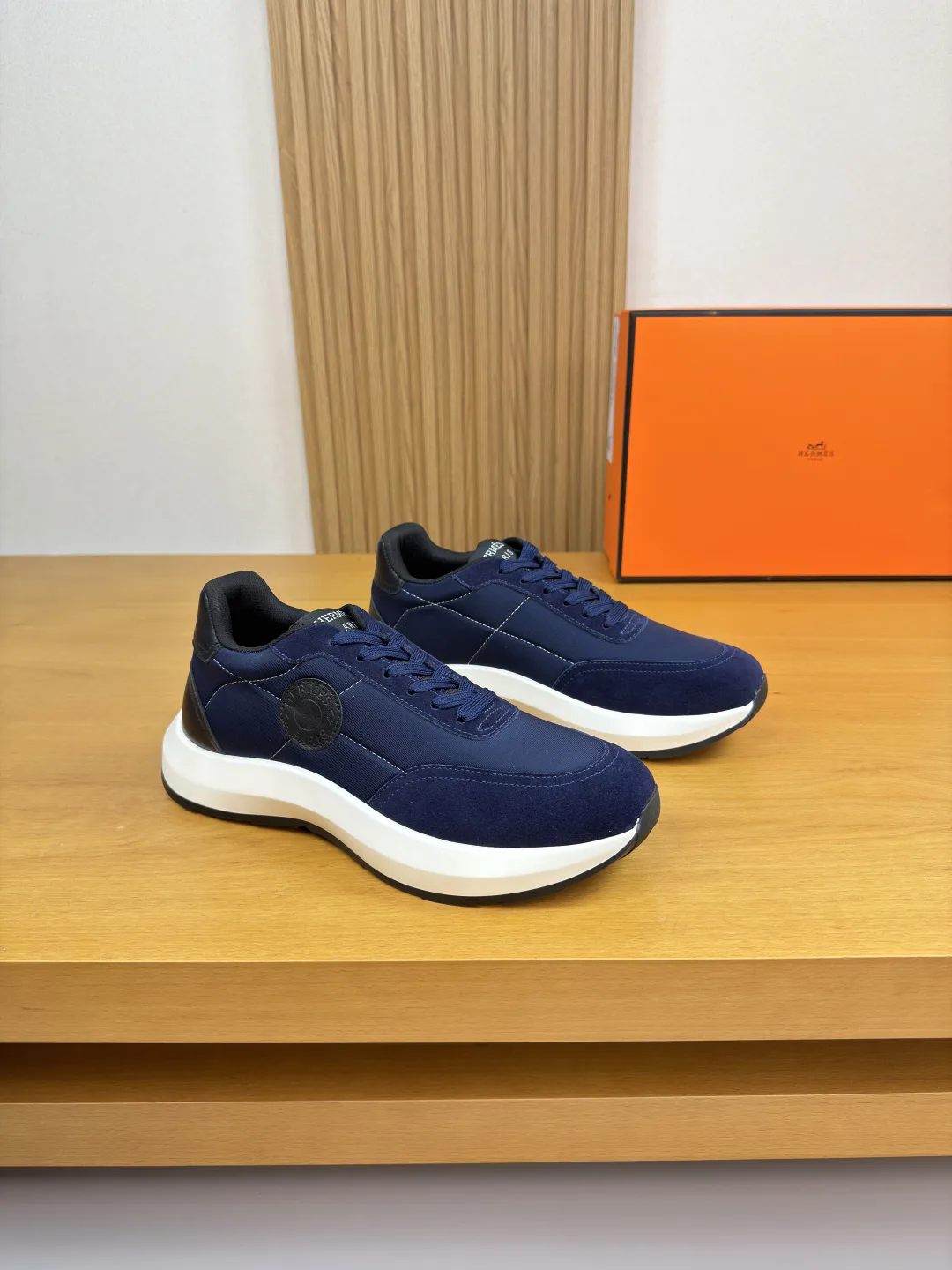 Hermès Sneakers