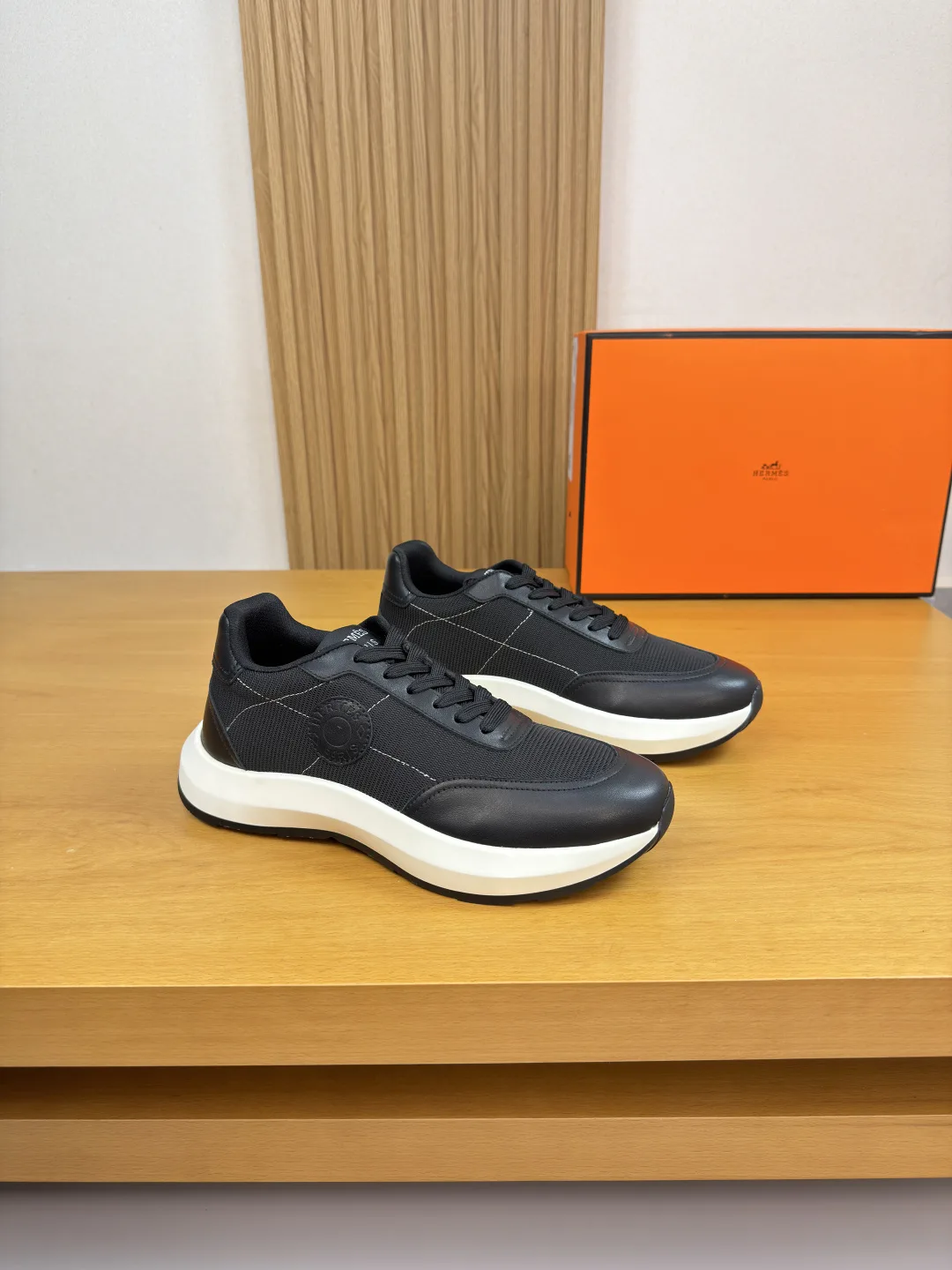 Hermès Sneakers