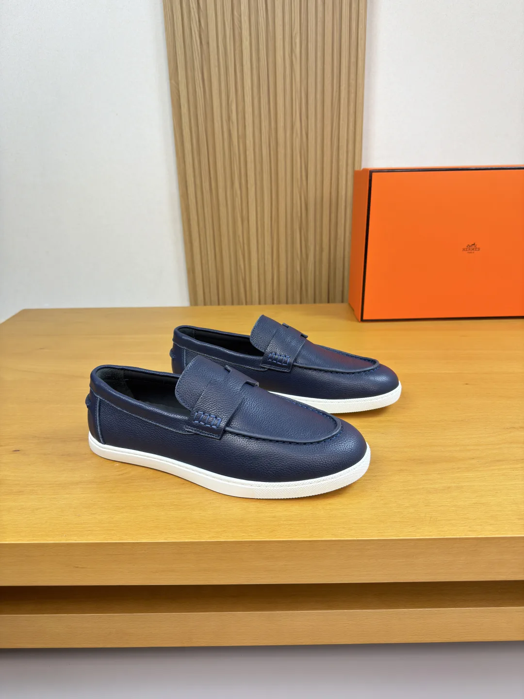 Hermès Sneakers