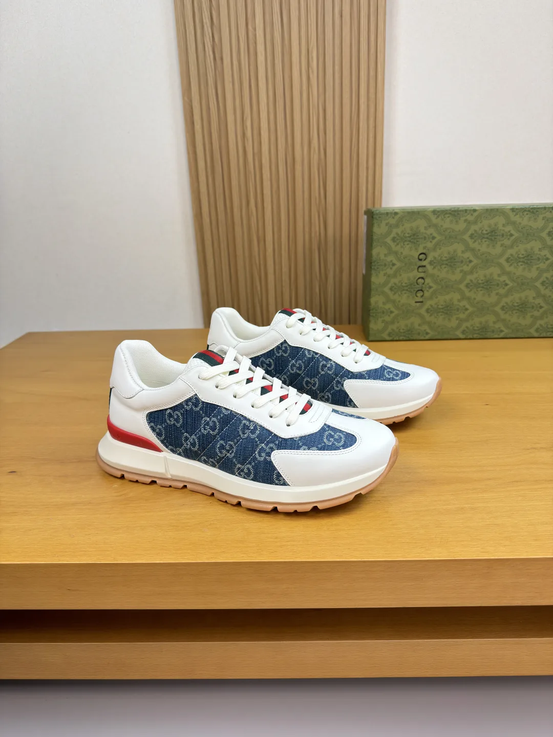 Gucci Sneakers