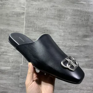 Balenciaga Slippers