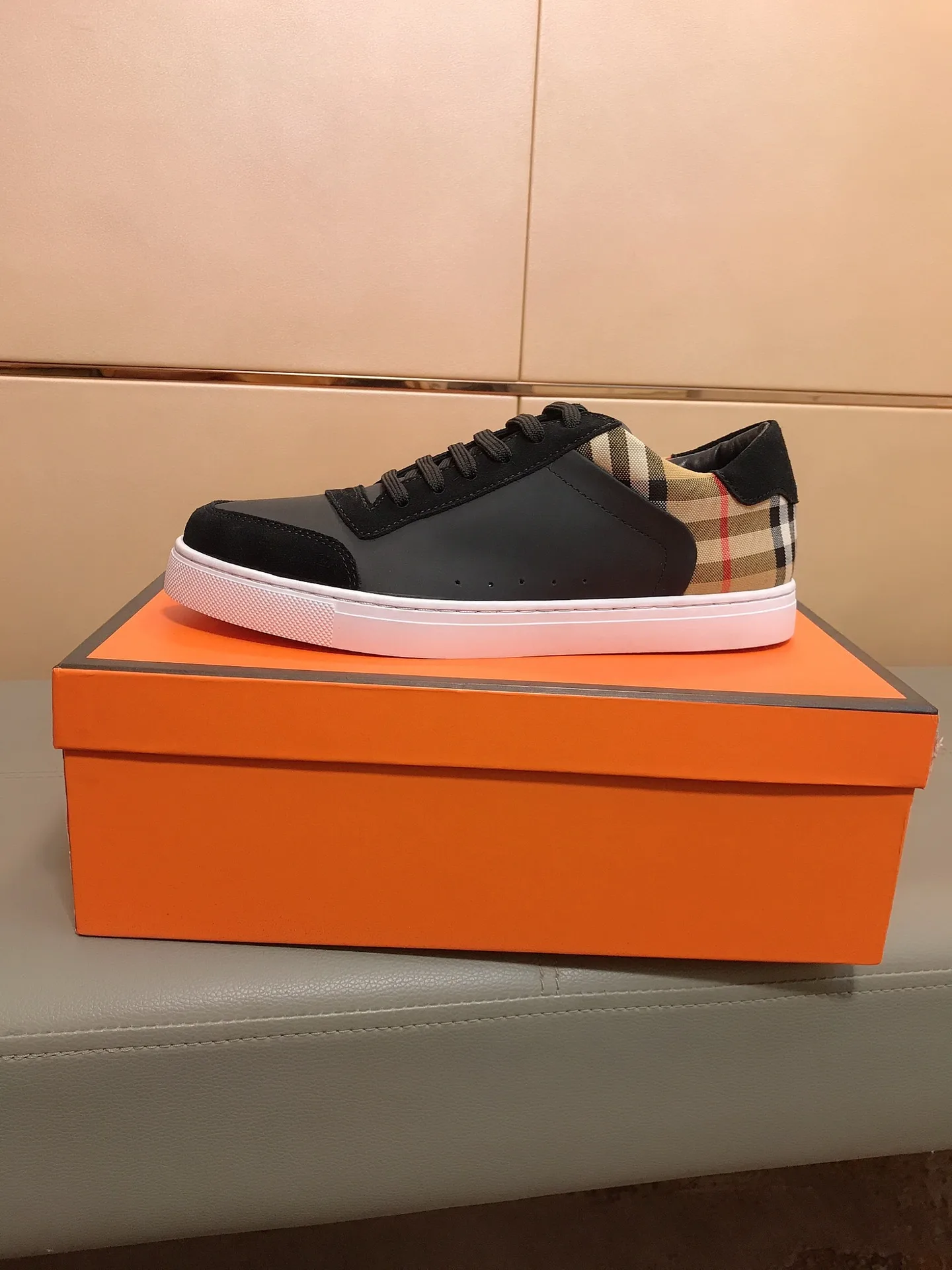 Burberry Casual Shoes