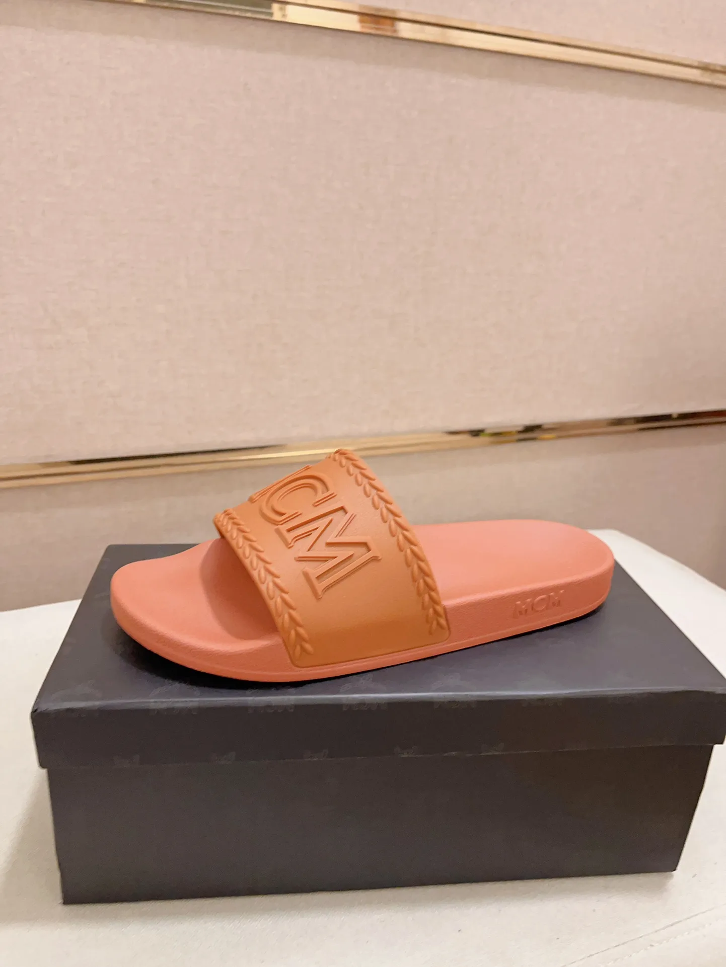 Mcm Slippers
