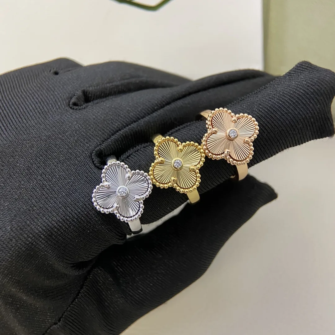 Van Cleef & Arpels Ring
