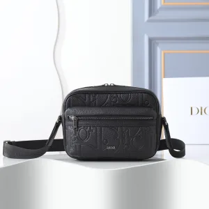 Dior Messenger Packet