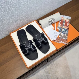 Hermès Slippers