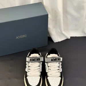 Ami Sneakers