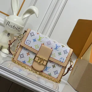 Louis Vuitton Messenger Bag
