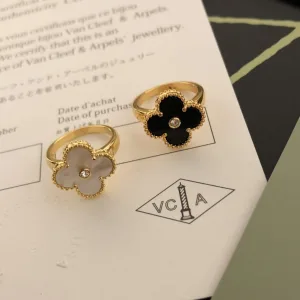 Van Cleef & Arpels Ring