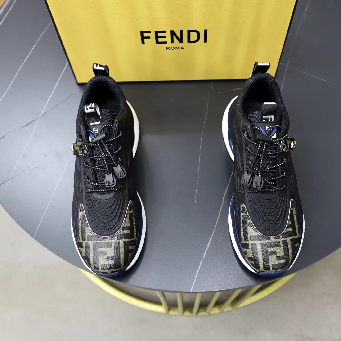 Fendi Sneakers
