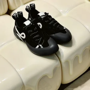 Loewe Sneakers